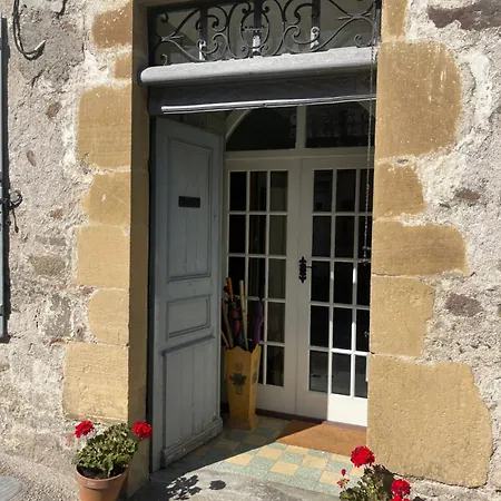 No 41 Grand Rue *