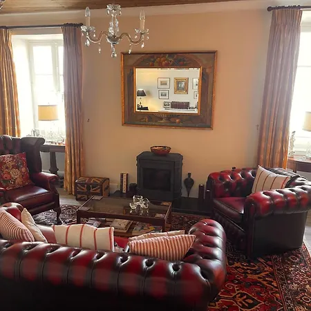 No 41 D Hotes فندق مبيت وإفطار كونفولين