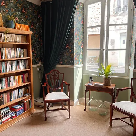 No 41 D Hotes فندق مبيت وإفطار كونفولين