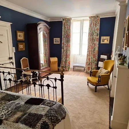 No 41 Grand Rue Confolens