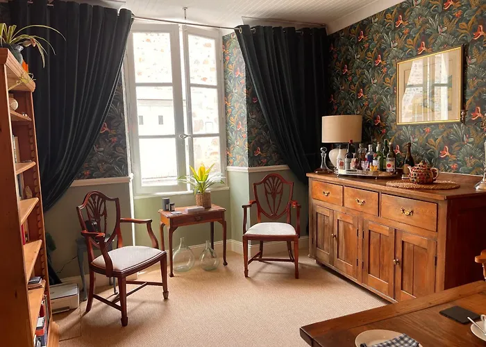 No 41 D Hotes Couette-café Confolens